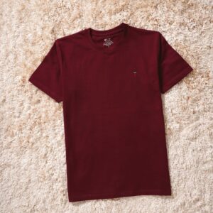 Brand New LUPH Premium Men's Plain Chest Logo Round Neck T-Shirt - Maroon, L